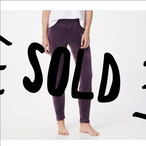 Cuddle Duds Vintage Violet Size Large NWOT